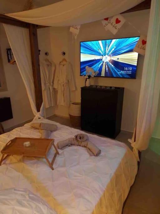 Appartement - Spa Monteux Εξωτερικό φωτογραφία
